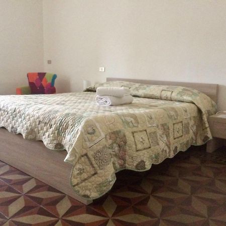 B&B Zia Iaia Siderno Exterior photo